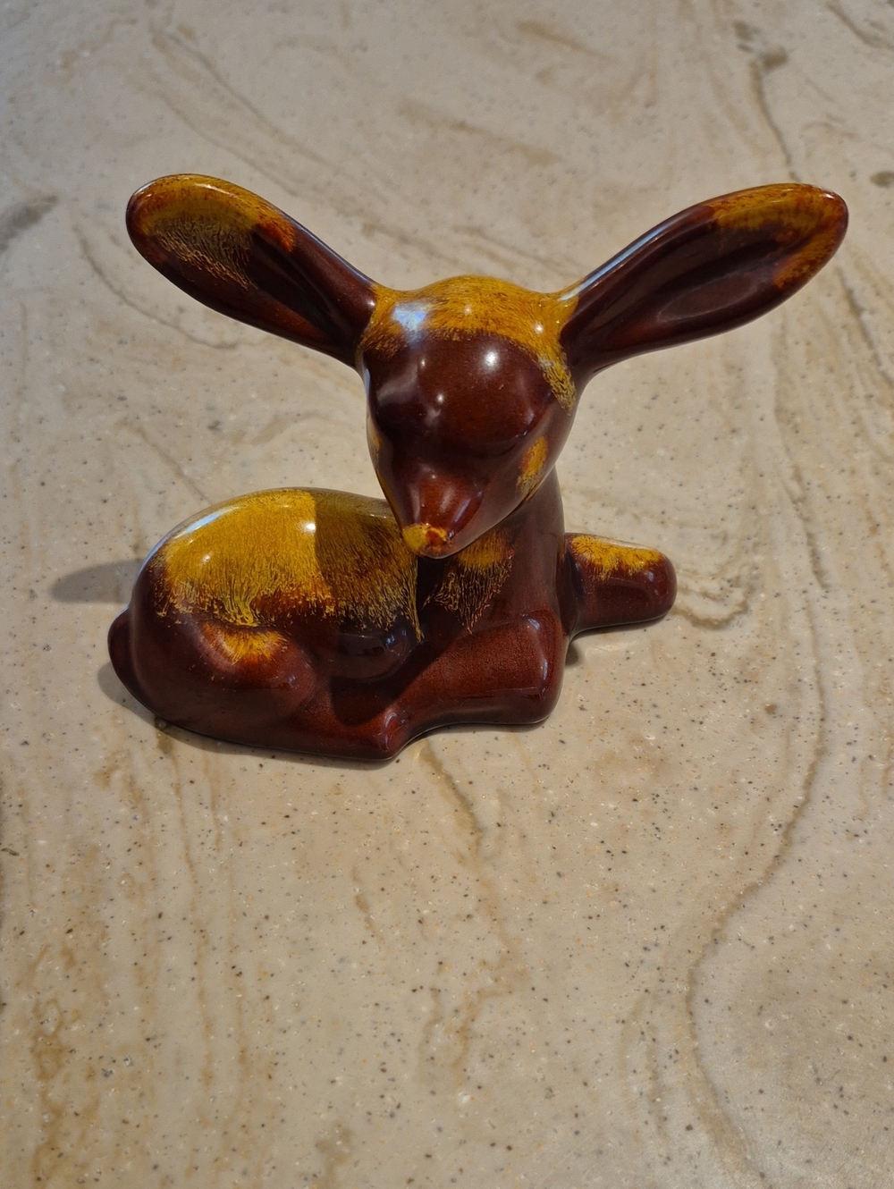 Blue Mountain Pottery Vtg Ceramic Fawn Figurine in Harvest Gold